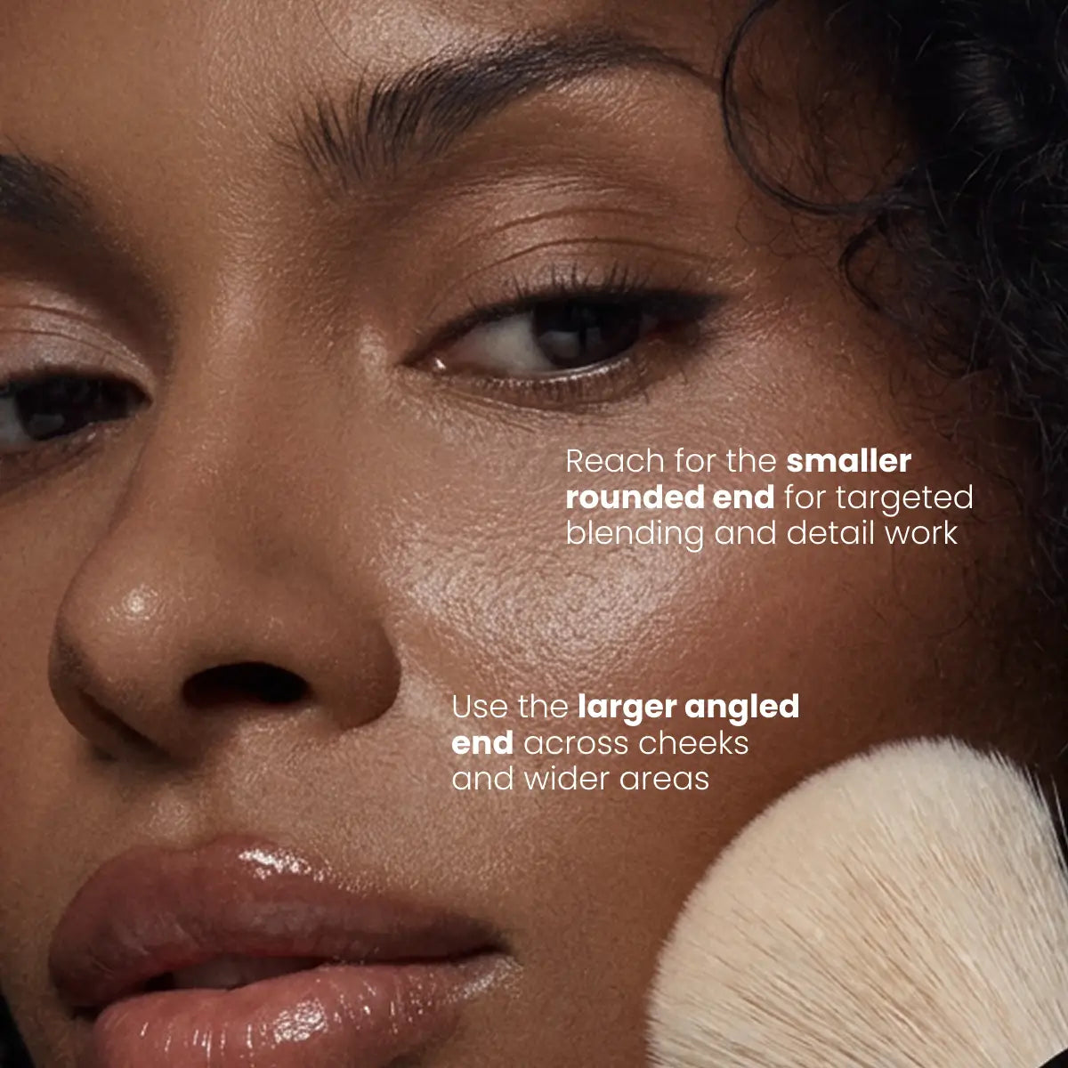 Dual-Ended Cheek + Eye Brush